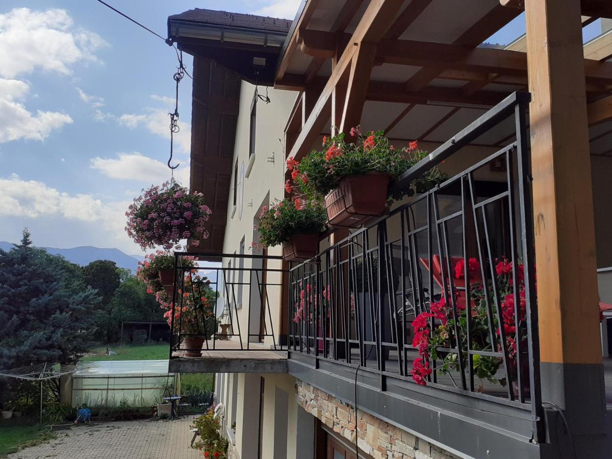 Vacances A La Montagne Saint-Julien-en-Champsaur Exterior foto